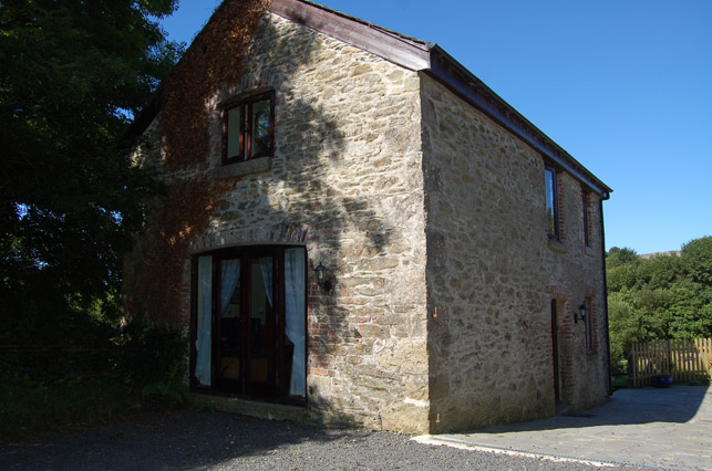 clearbrook-barn-holiday-cottage-MAIN