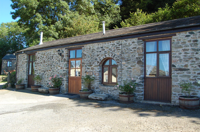 old-stables-holiday-home-dartmoor-MAIN